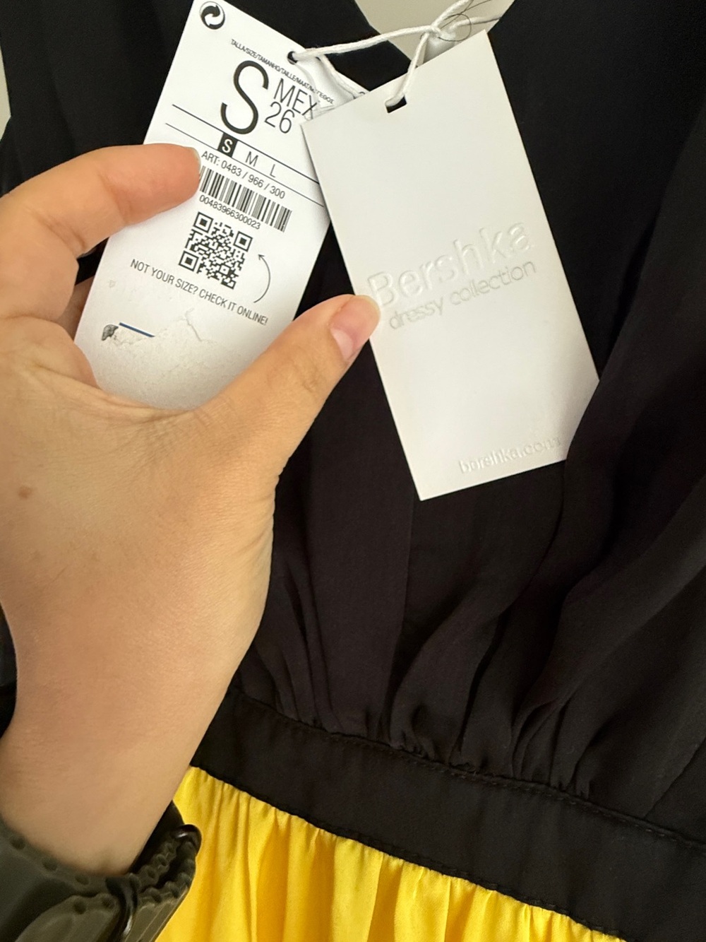 Bershka Black & Bright Yellow V-Neck Maxi Dress NWT - Picture 4 of 4